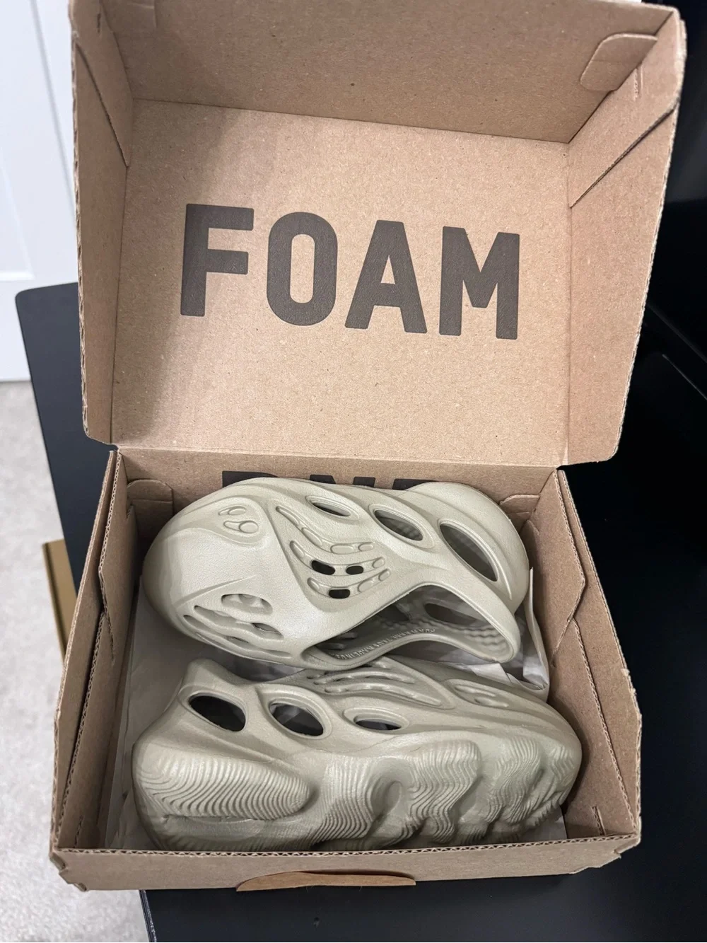 Yeezy Kids Foam Runner (Brand New)